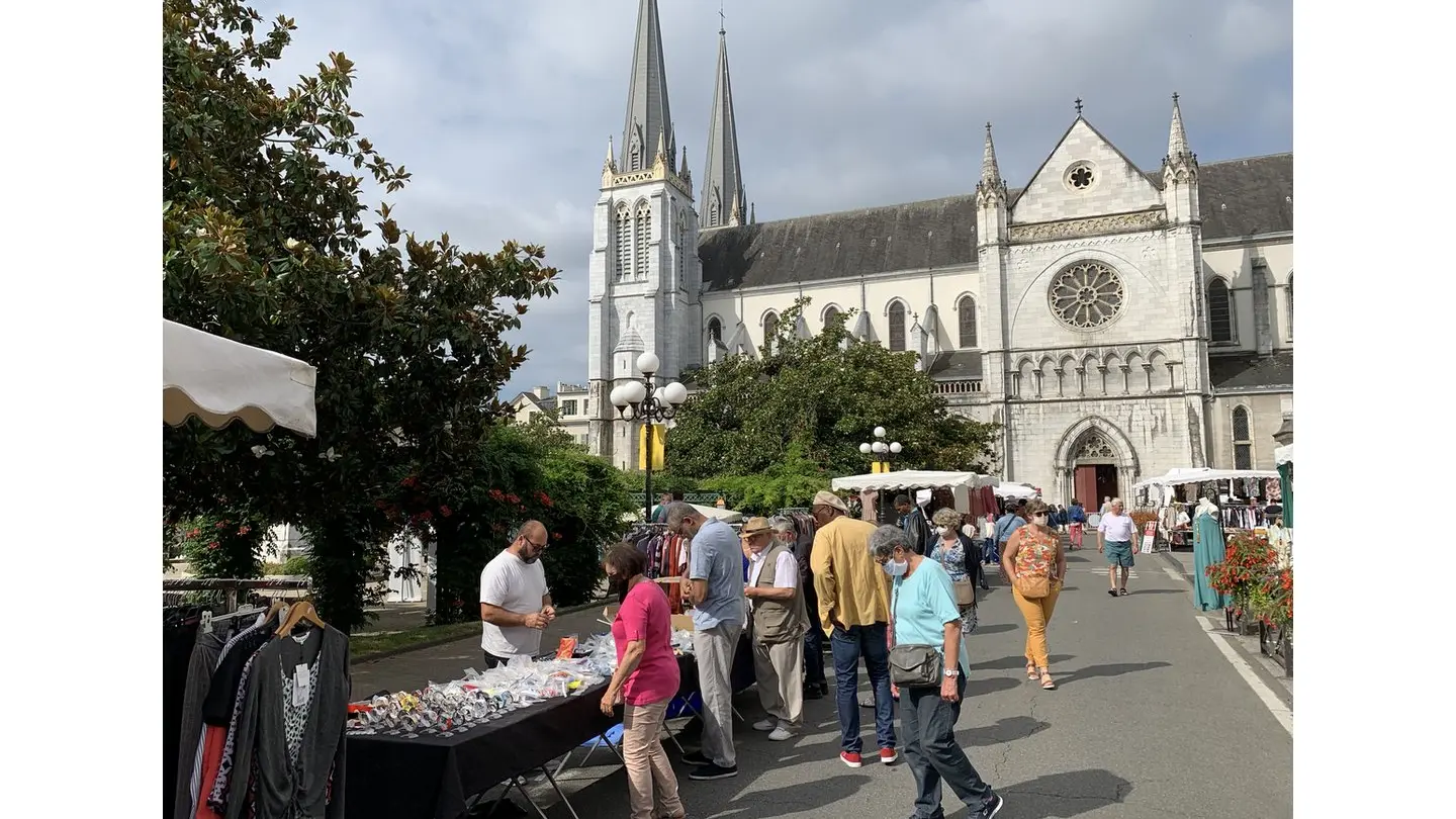 Place de la Libération - Ville de Pau