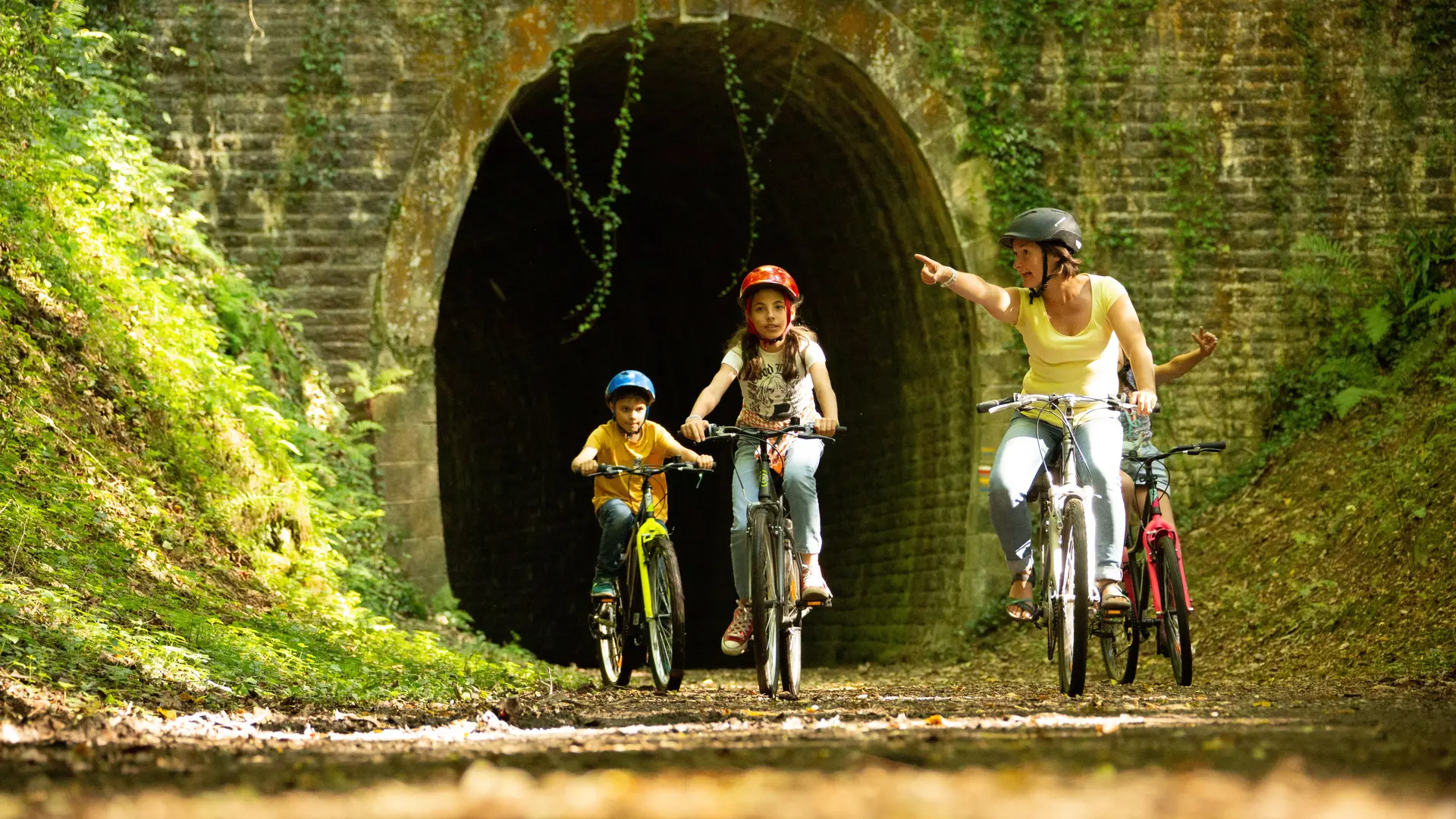 Présentation - Simone de Beauvoir VTT ©MalikaTurin
