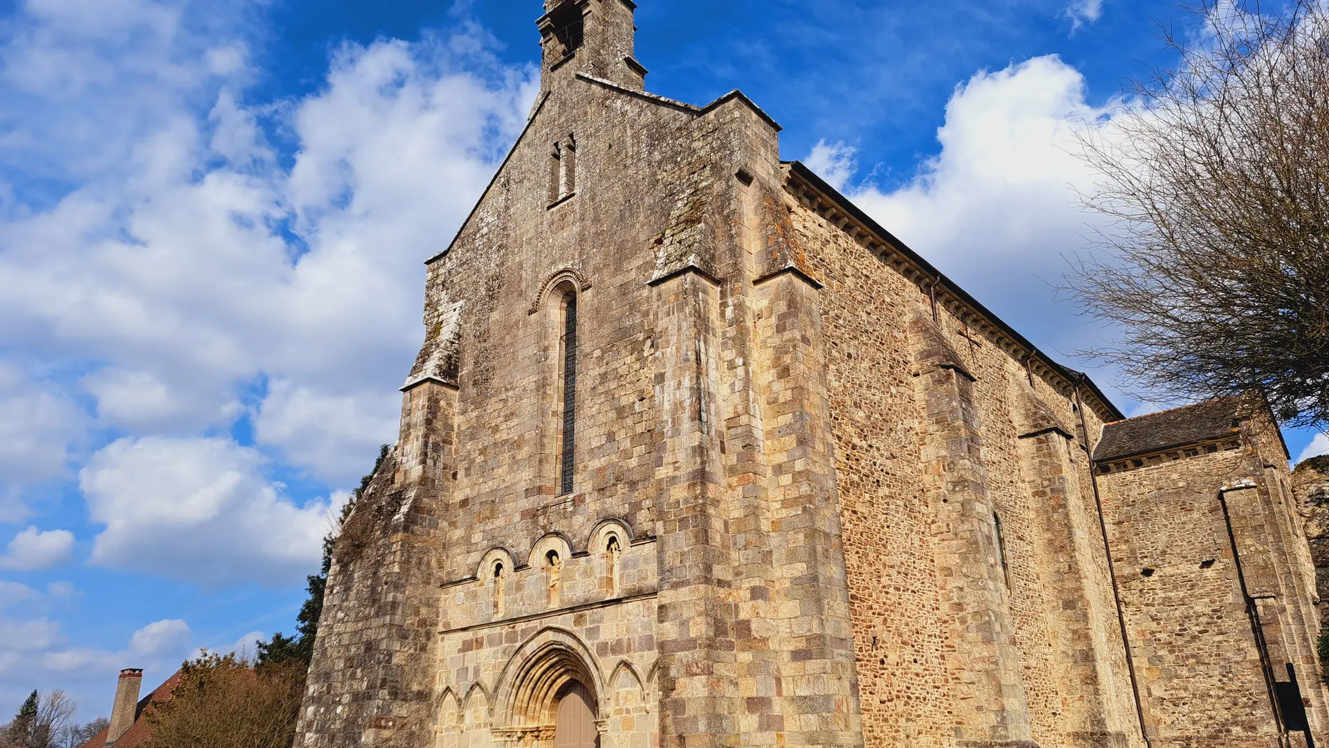 Prieurale - Chignac - Pompadour © JL OT TDC