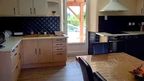 Resized_Screenshot_20240624-183114_Gallery1-1