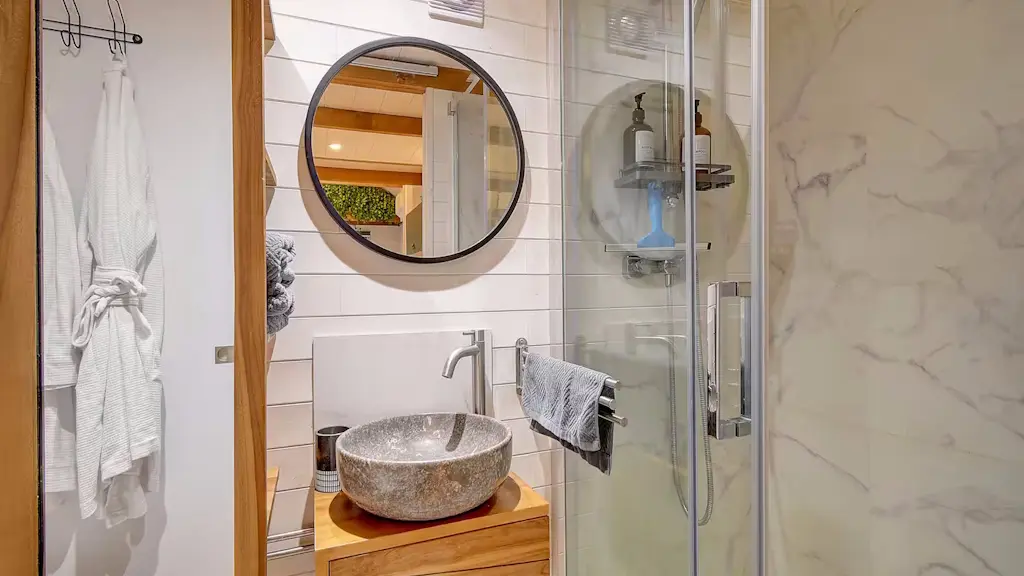 Salle de bain 1