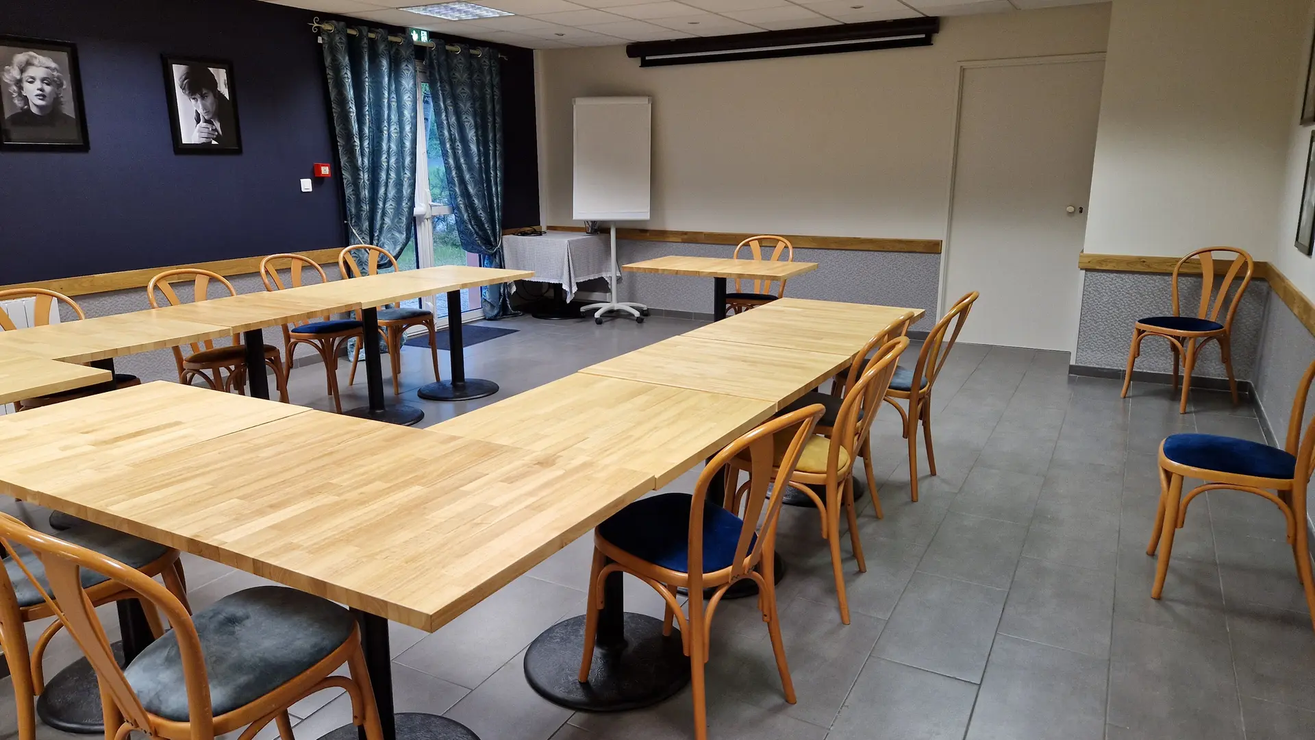 Salle de réunion 1.2