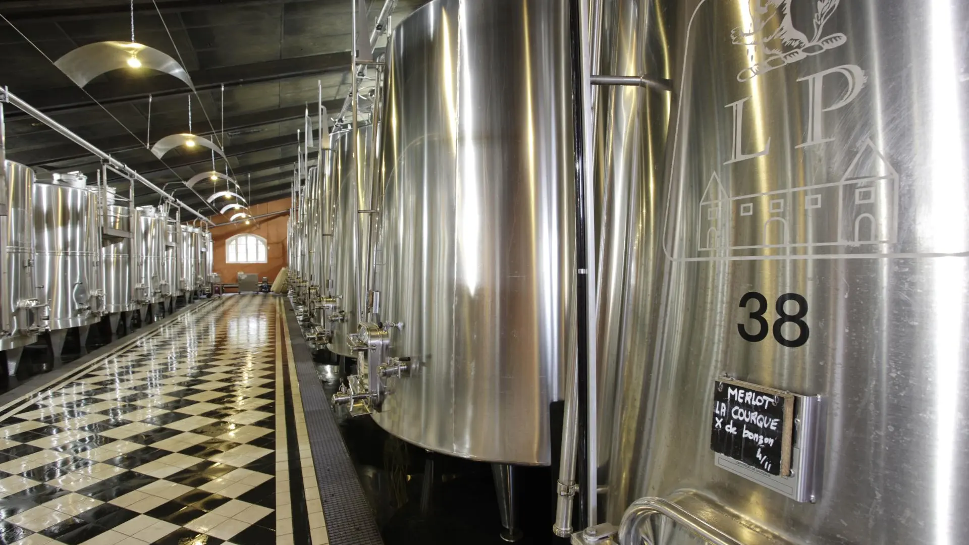 St-Julien-Beychevelle - Château Léoville Poyferré3