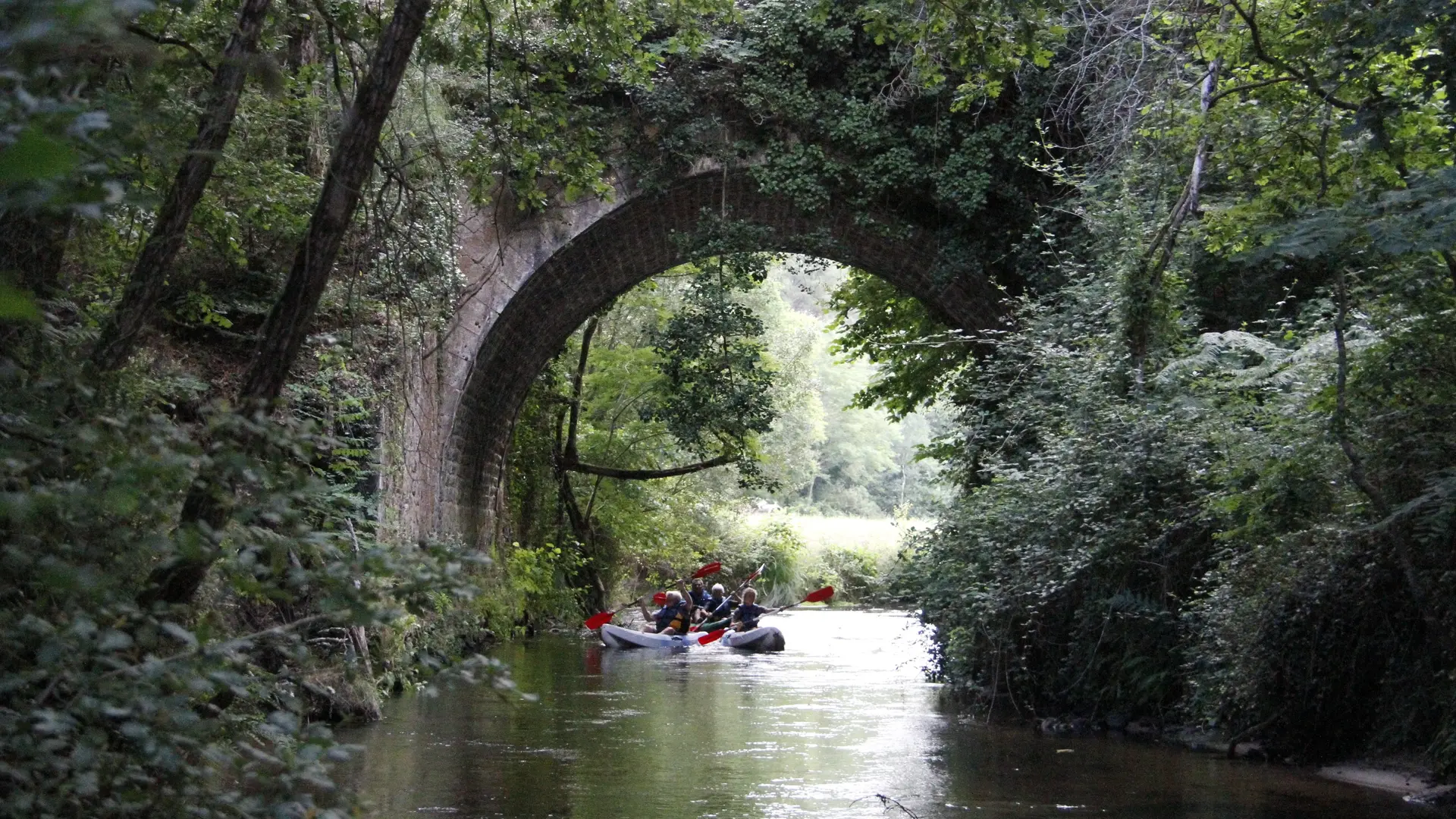 St-Michel-Escalus_Canoe Land