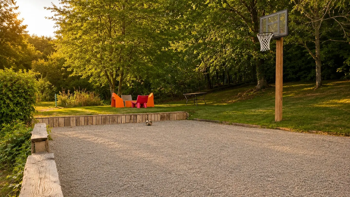 terrain-pétanque-chambre-hotes-bessines-sur-gartempe-la-pierre-belle