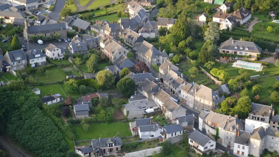 UZERCHE SAINTE EULALIE2 531402_263795113725599_137627033_n