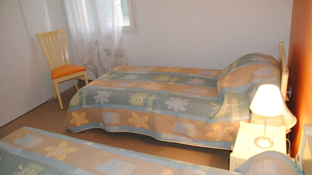 Vieux Port Maremne - chambre 2lits 1pers (2)