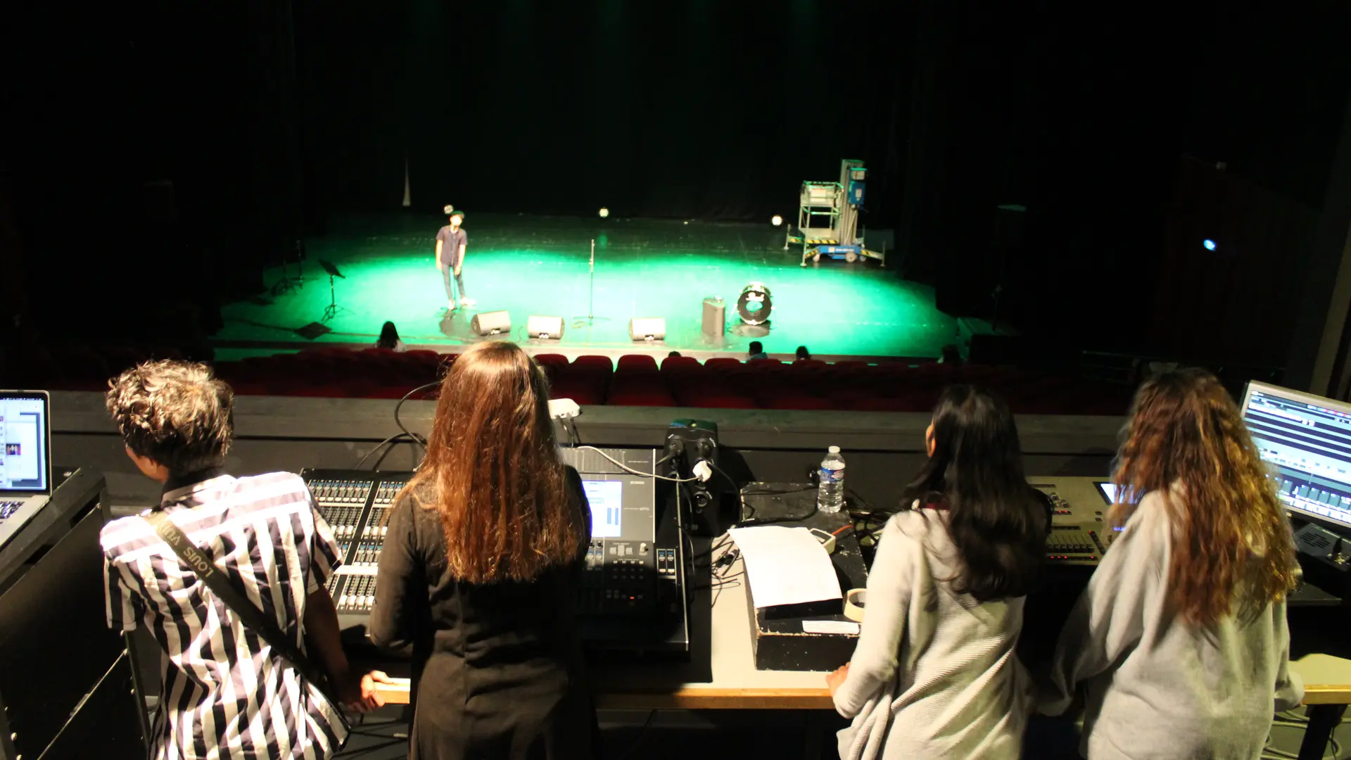 Visite-Envers-du-Décor (1)