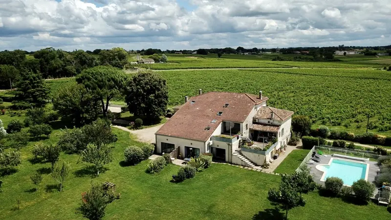 vue par drone gayet patiras