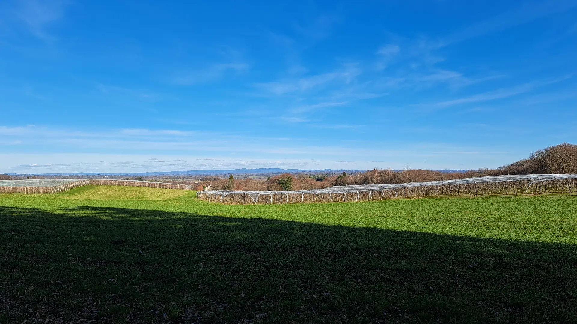 Vue panoramique la Grage Vieille - Beyssac © J.Lautrete  (2)