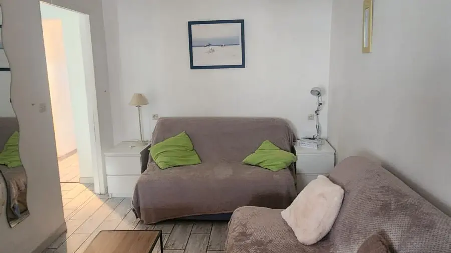 WhatsApp Image 2025-12-09 at 09.42.48 (3)