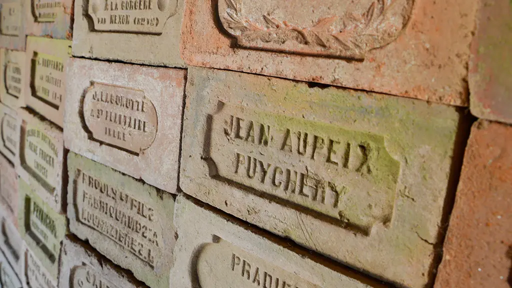 Tuilerie Aupeix - Musée de la Terre Puycheny