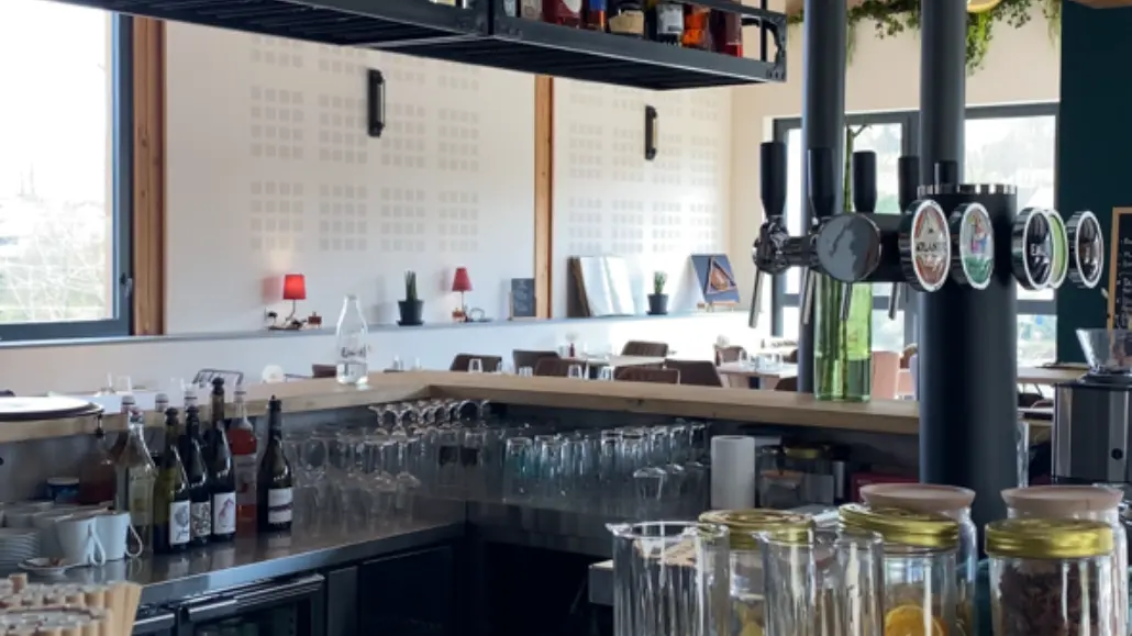 Lounge bar Ateliers des rives - Bord de Vienne Saint-Junien