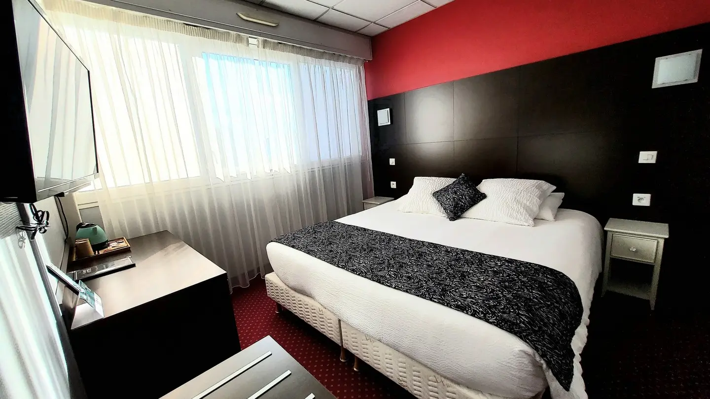 atlantic-hotel-chambre-noire