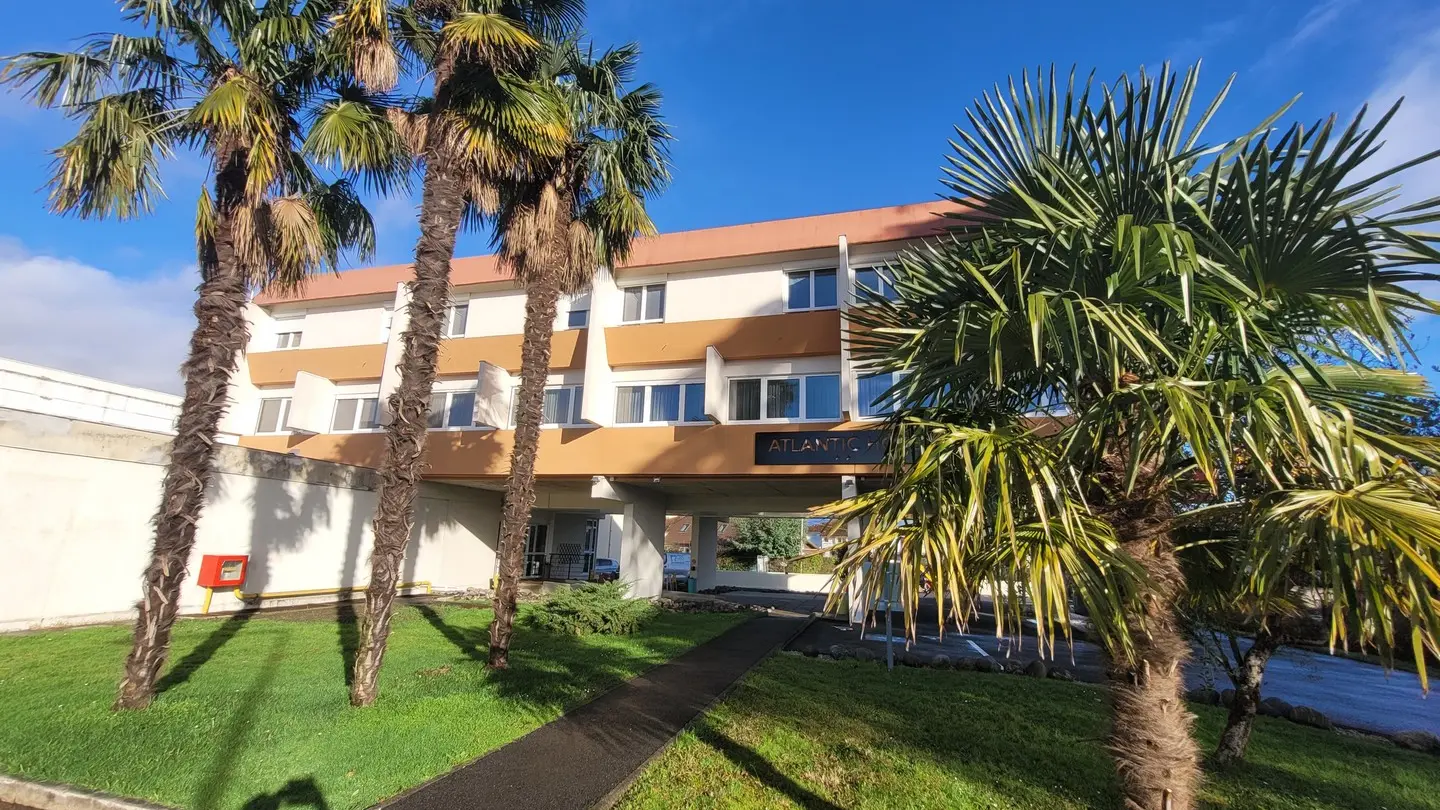 atlantic_hotel_exterieur_jour