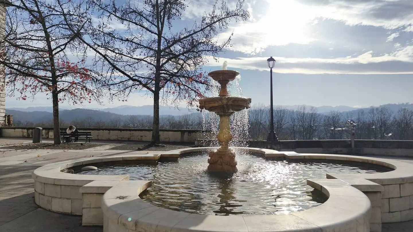 Place de la déportation - Pau - la fontaine