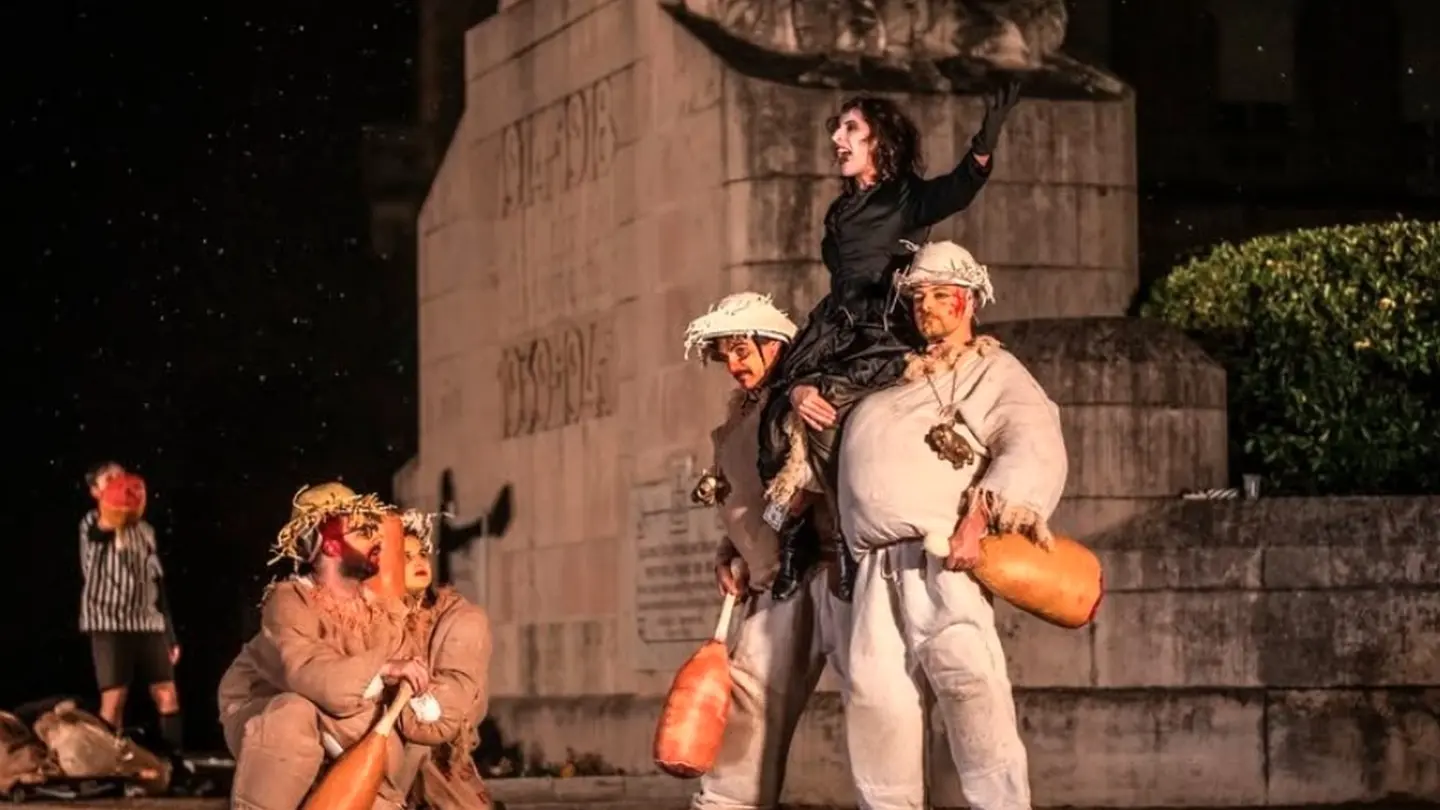 La Ciutat - Pau - carnaval