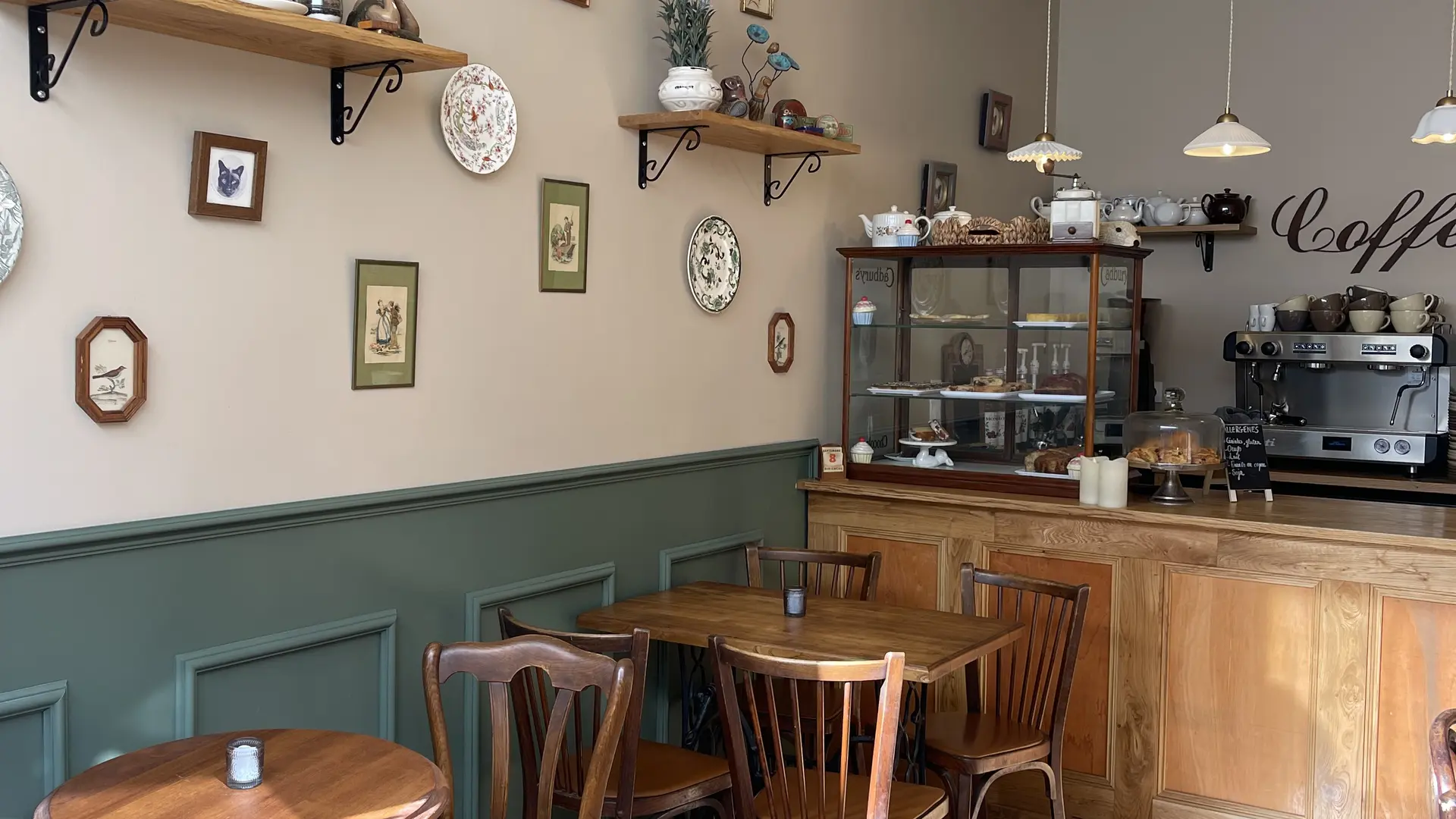 cafe-nono_salon-de-the_rochechouart (2)