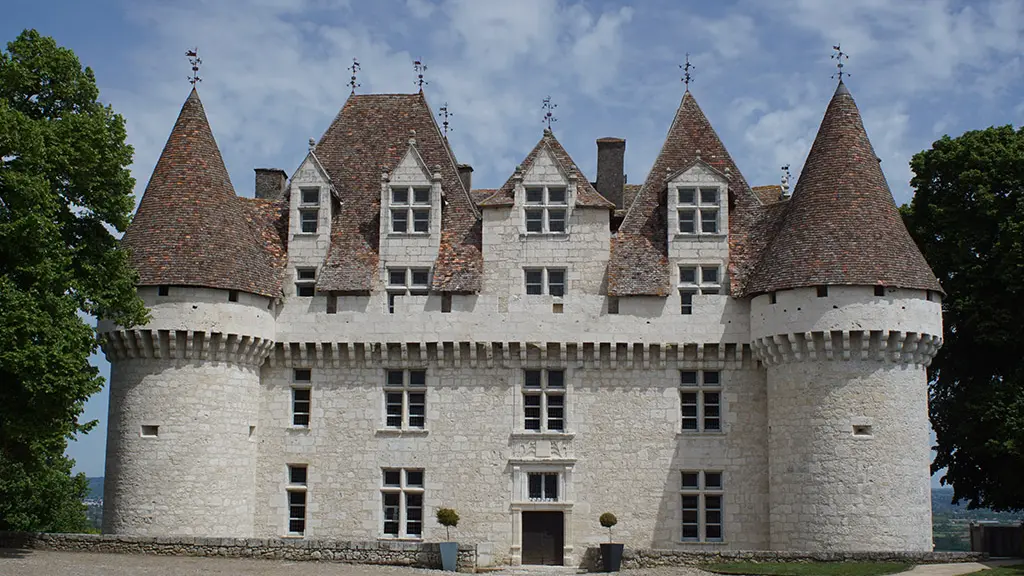 chateau_monbaz