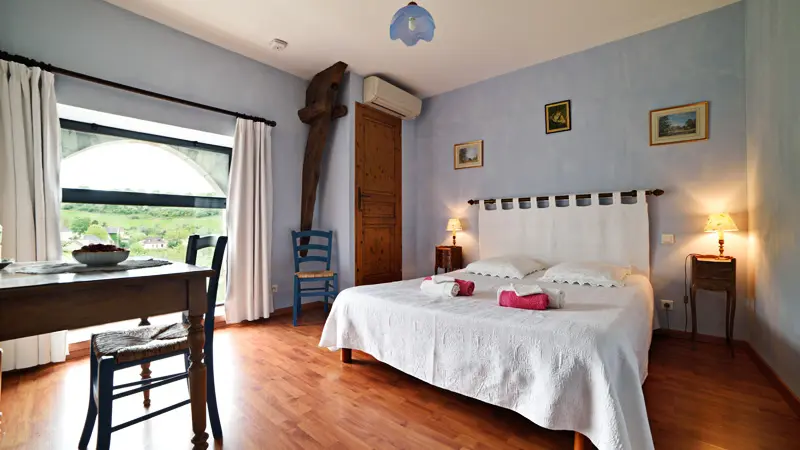 chambre d'hôtes-clos marnis-turenne-sourzat-chambre 4@ romman ramshorn