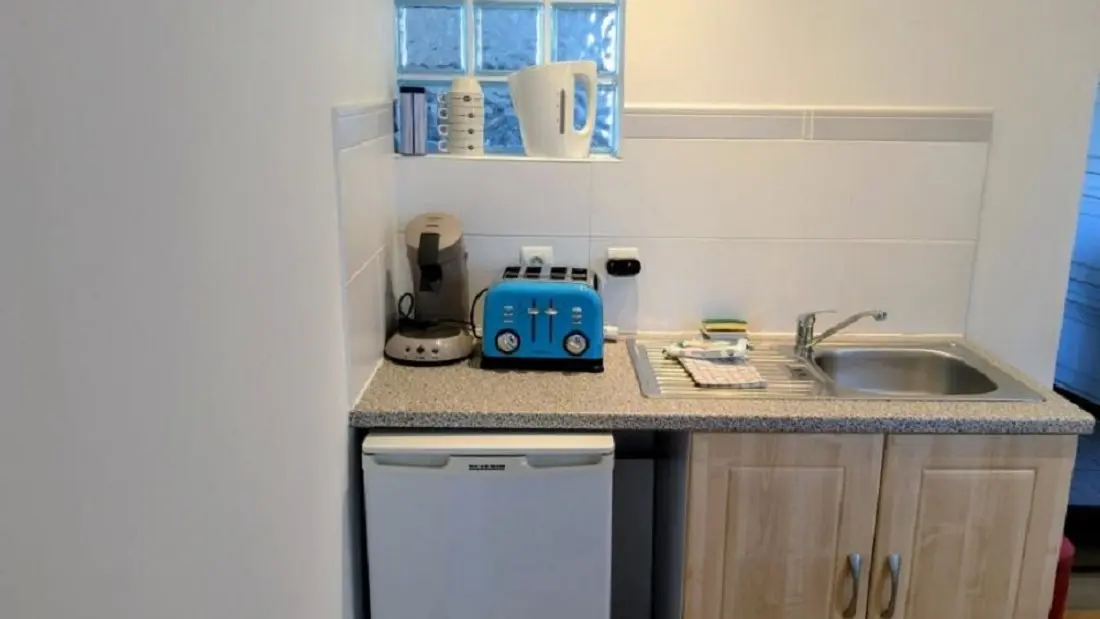 cuisine coin évier frigo