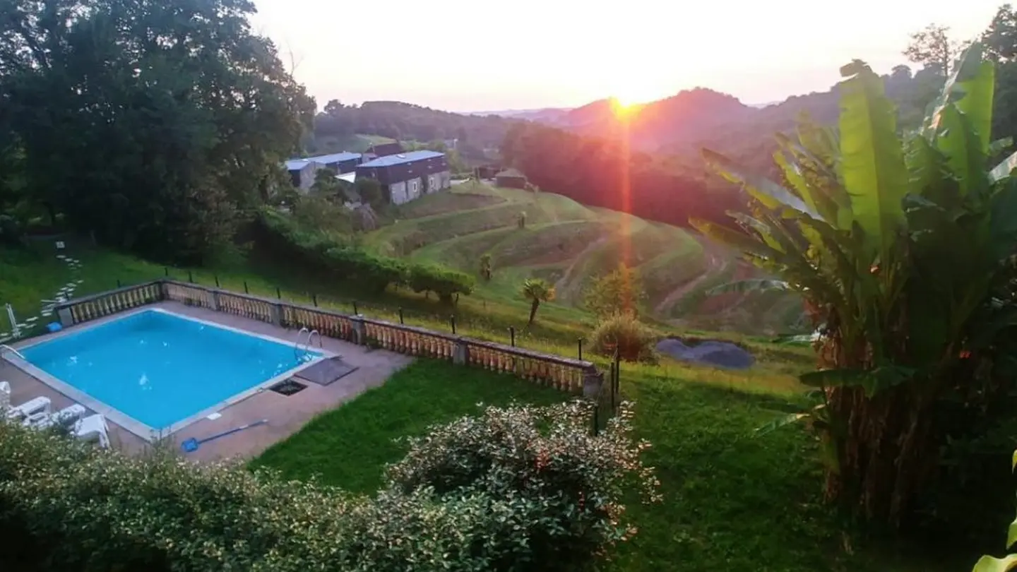 Domaine-de-Lucain - Gan - la piscine
