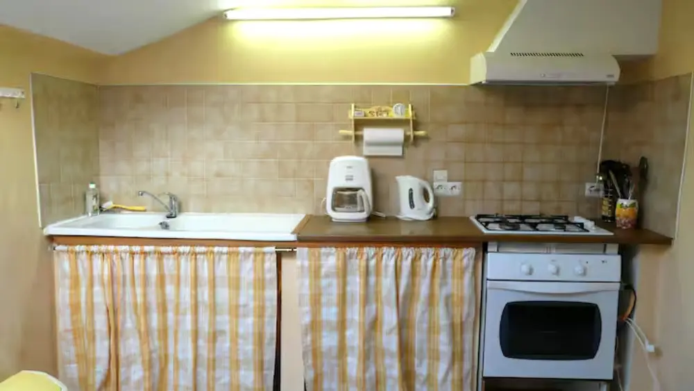 e6ddef5e-39c9-4db1-860a-633885cd11c3