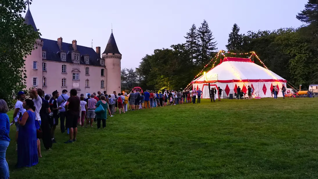 festival-multi-pistes-le-sirque-a-nexon-nouvelle-aquitaine