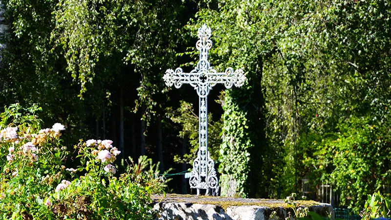 église-saint-pierre-es-liens-rilhac-lastours