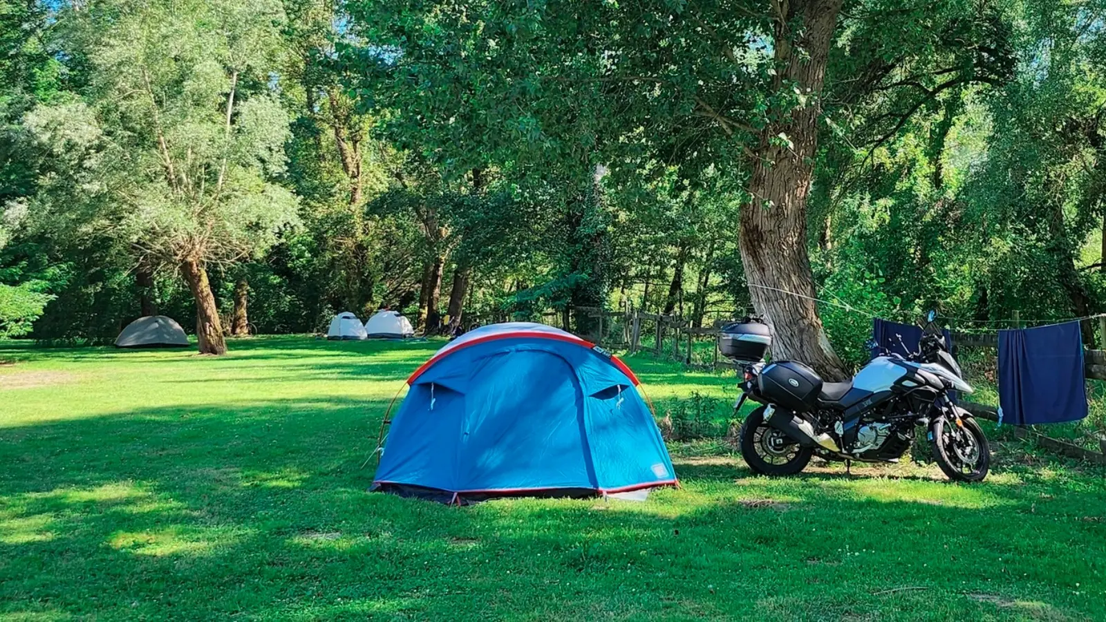 Camping City Nature - lescar - espace tentes