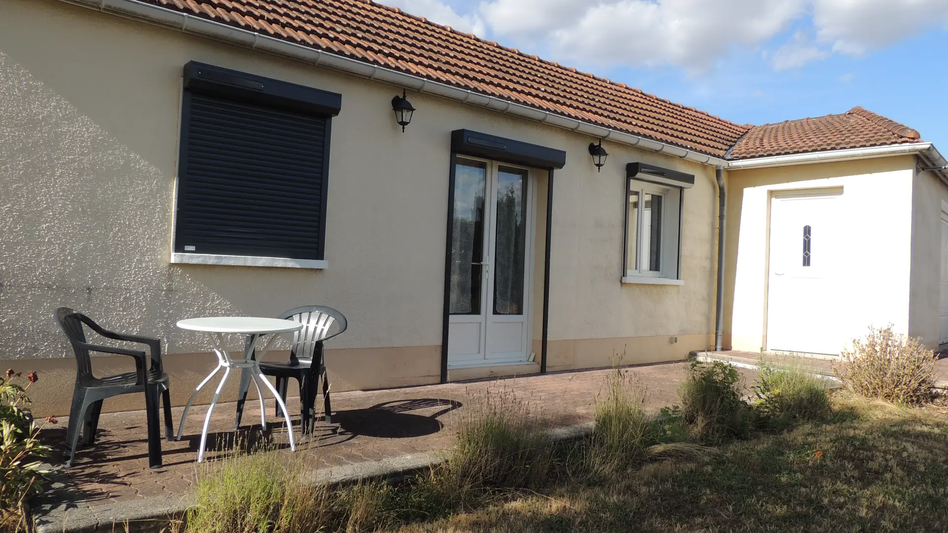 entrée et terrasse