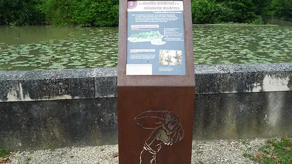 eymet-batisseurs-moulin