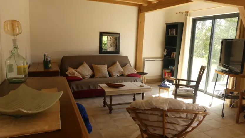 Gîte La Férandie, salon - Chéronnac, Périgord-Limousin