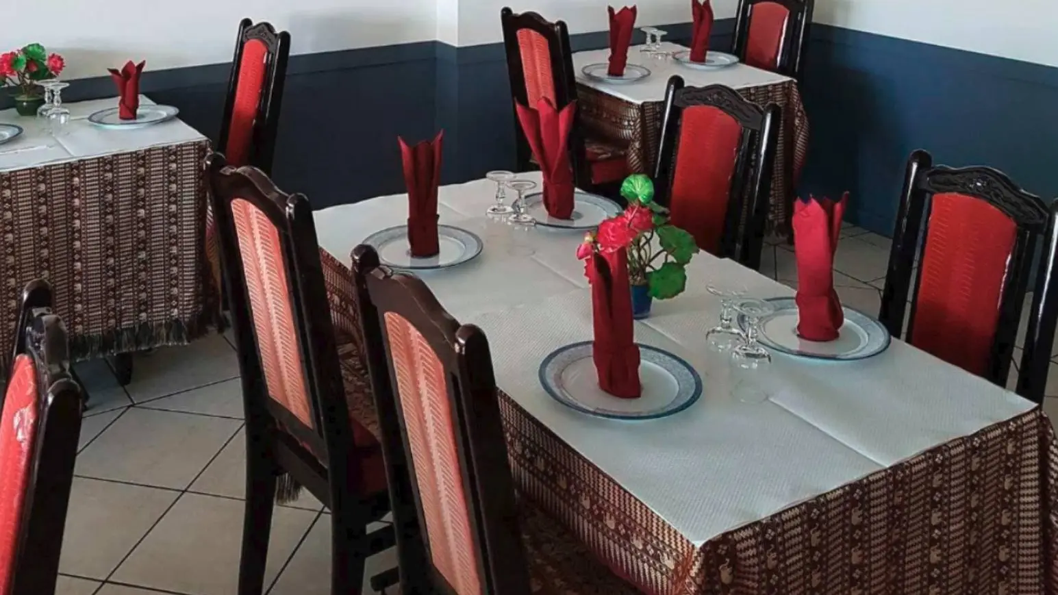 Restaurant La Pagode de Jade - Pau - tables
