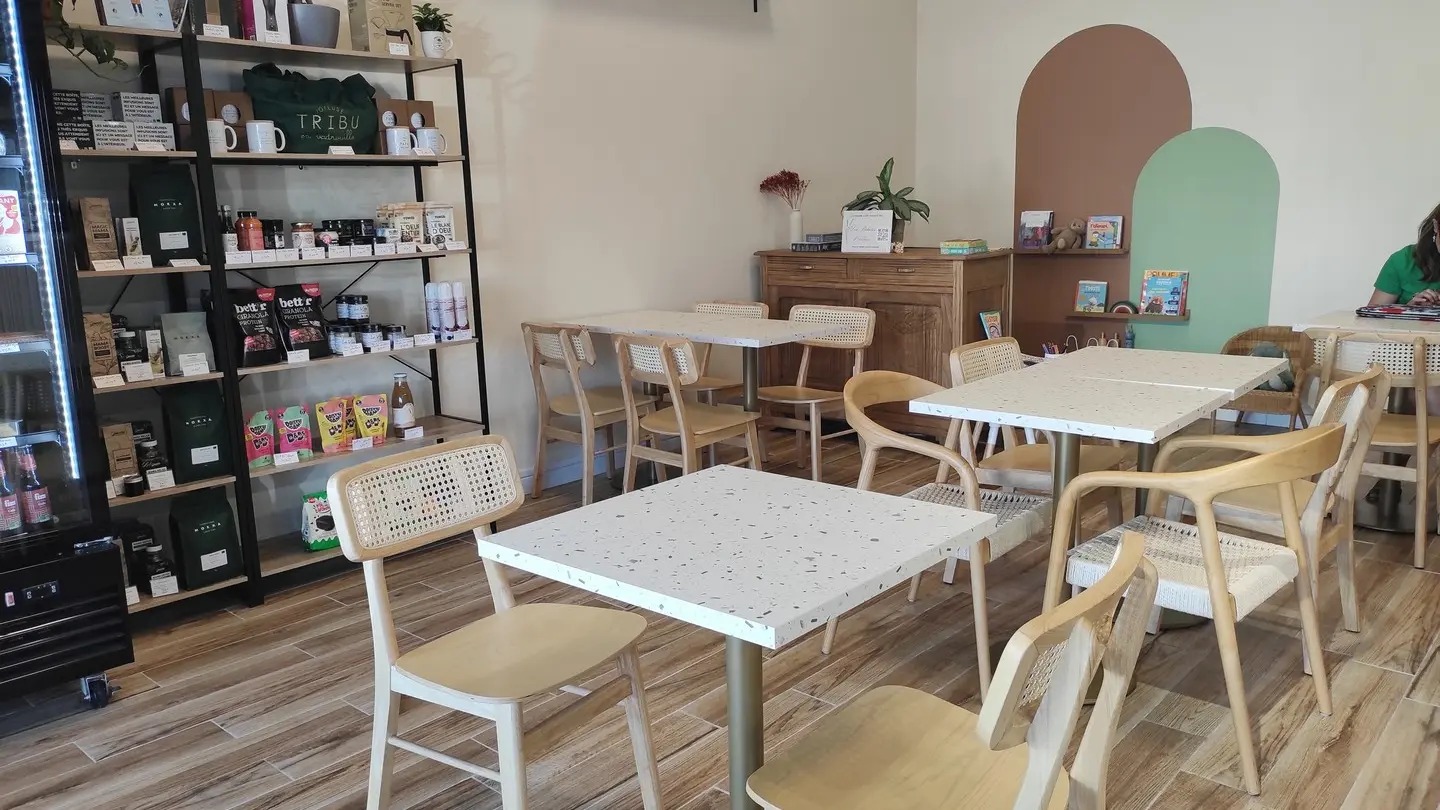Lucy's Coffee - Lescar - salle côté enfant