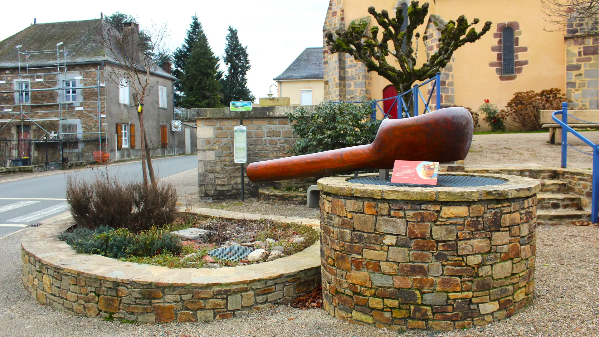 la Couade - Au tour de la Couade - Troche © J.Lautrete - Office de Tourisme Terres de Corrèze (2)
