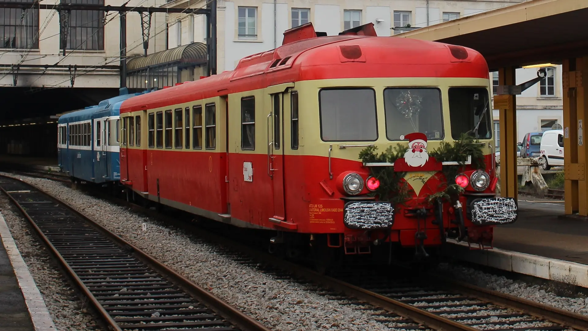 la micheline du Père Noël ©Autorail Limousin