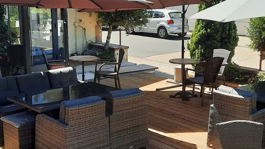 le relais d ayen terrasse