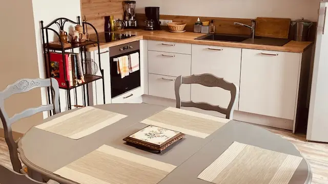 Salle à manger cuisine - Location Saint-Brice-sur-Vienne