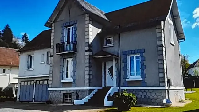 Meublé Hélène extérieur saint-yrieix