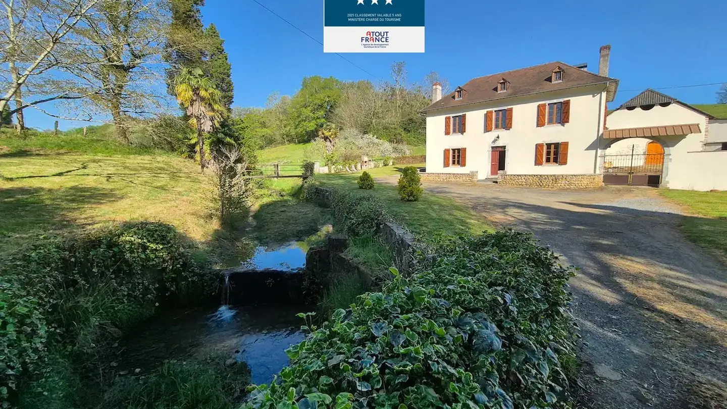 Maison Mazou - Aubertin - le site