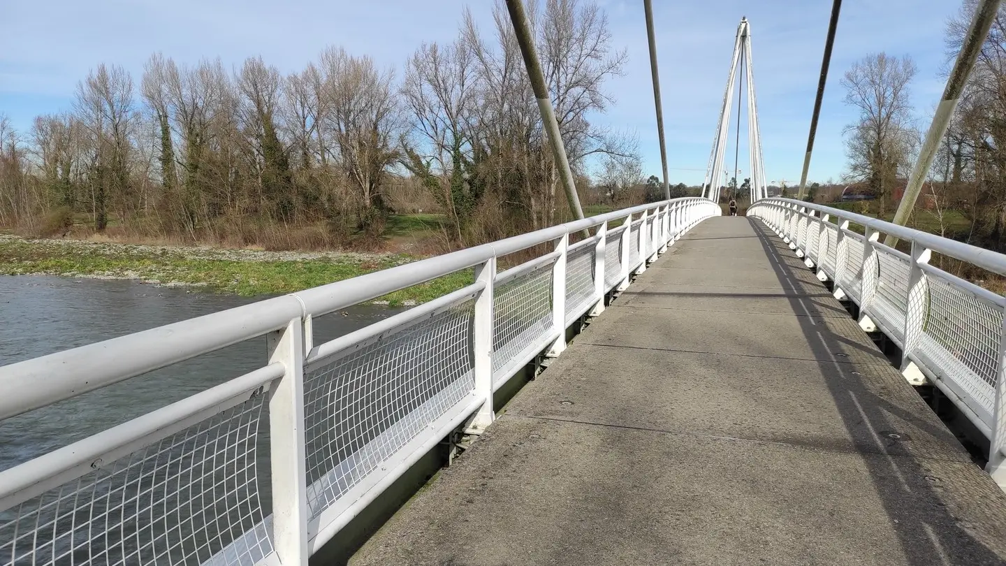 Lacs de Laroin - Laroin - passerelle d'accès