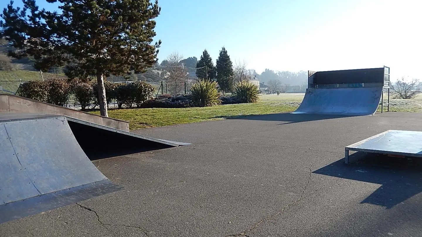 Lescar - plateau sportif - skate parc 1