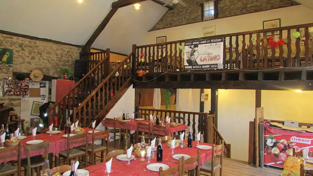 restaurant-camping-lac-egletons-1