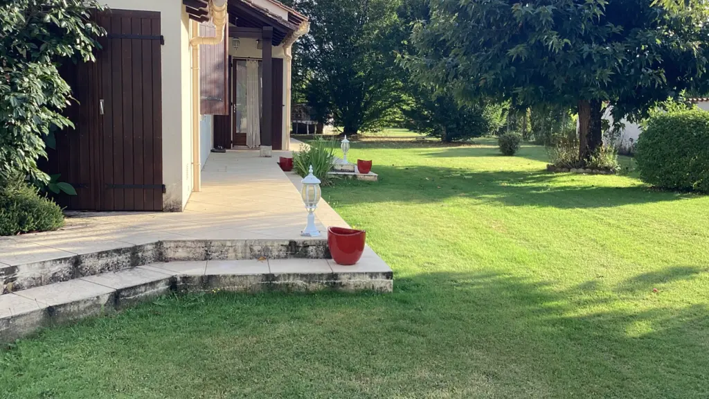 Devanture Les chambres de Ma'Nous