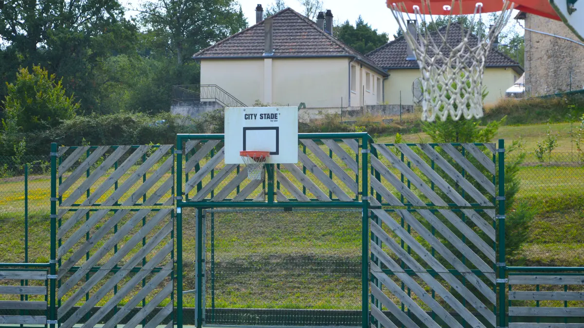 Terrain omnisports - Les Cars