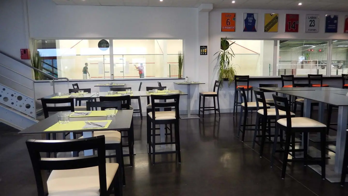 Restaurant Brasserie Indoor 64 - Lescar - vue salle sport
