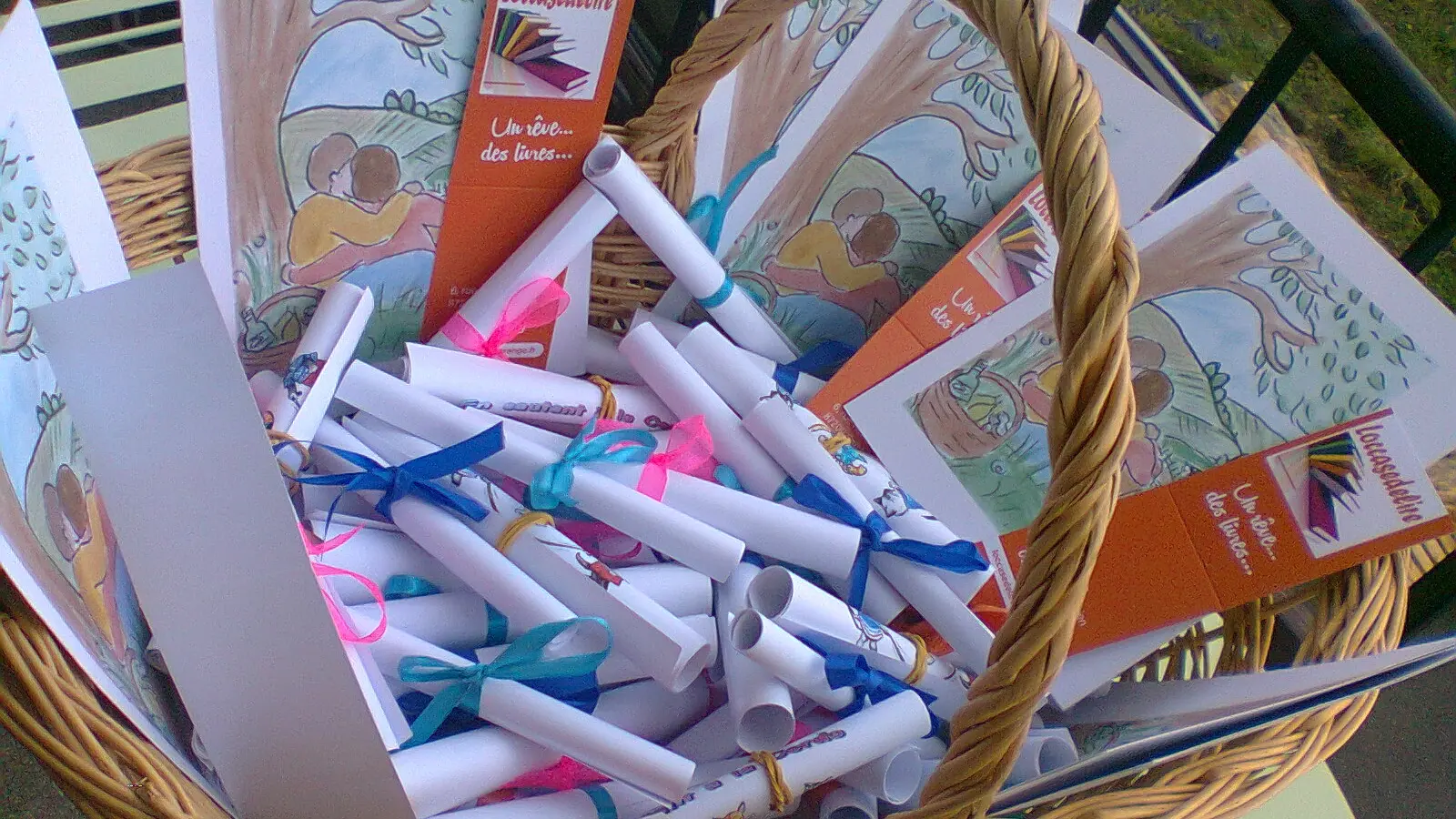 Rouleaux de printemps de poésie