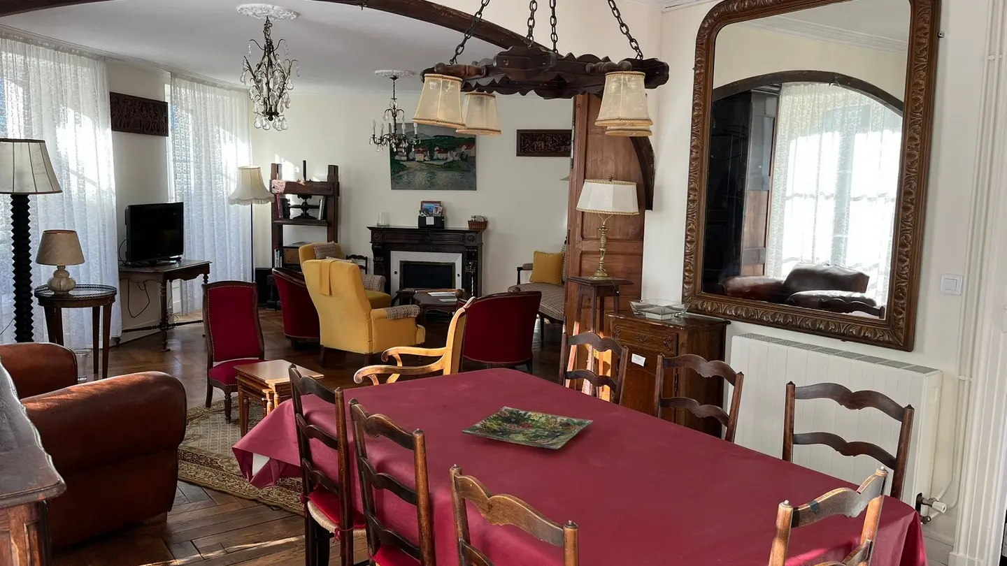 Meublé l'Atypique - Pau - salle à manger