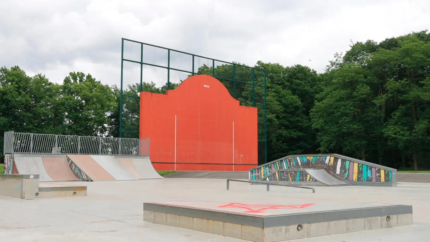 Skate parc - Lons - côté fronton